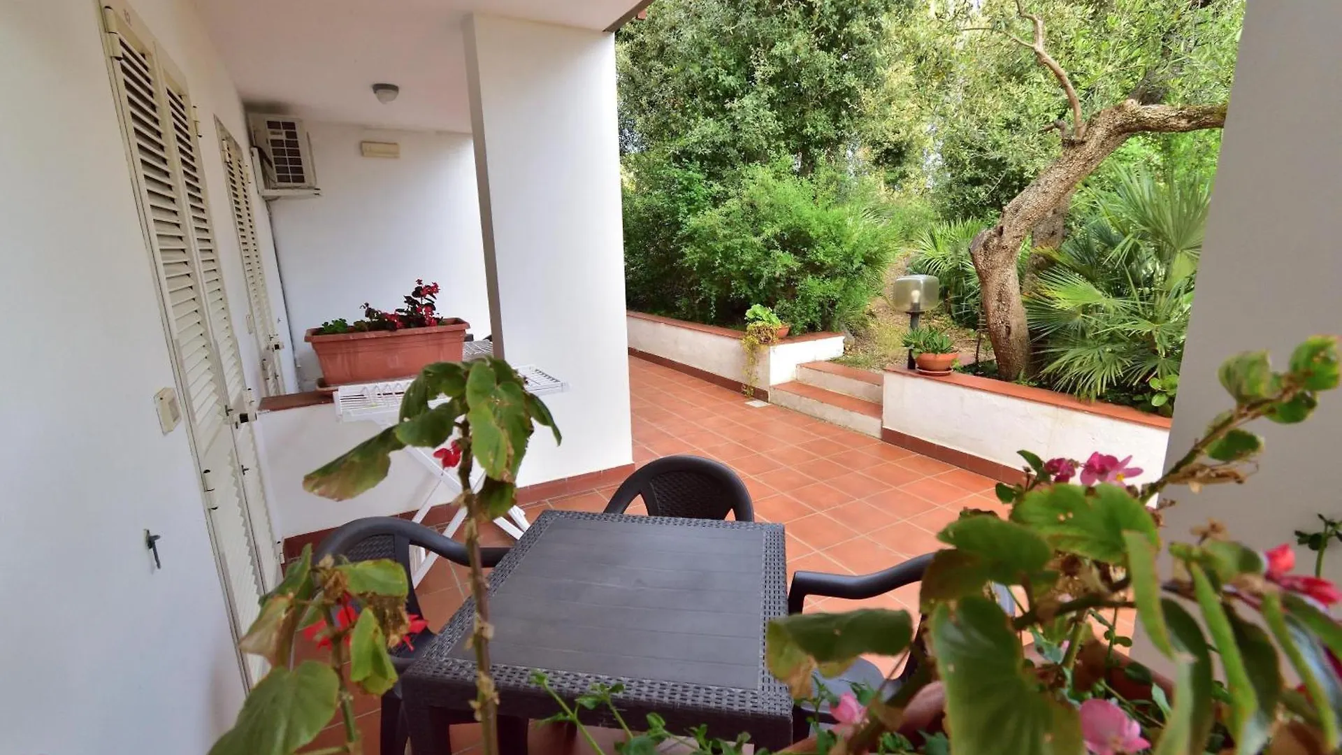 Eden Park Hotel Marina di Campo 3*,  Italy